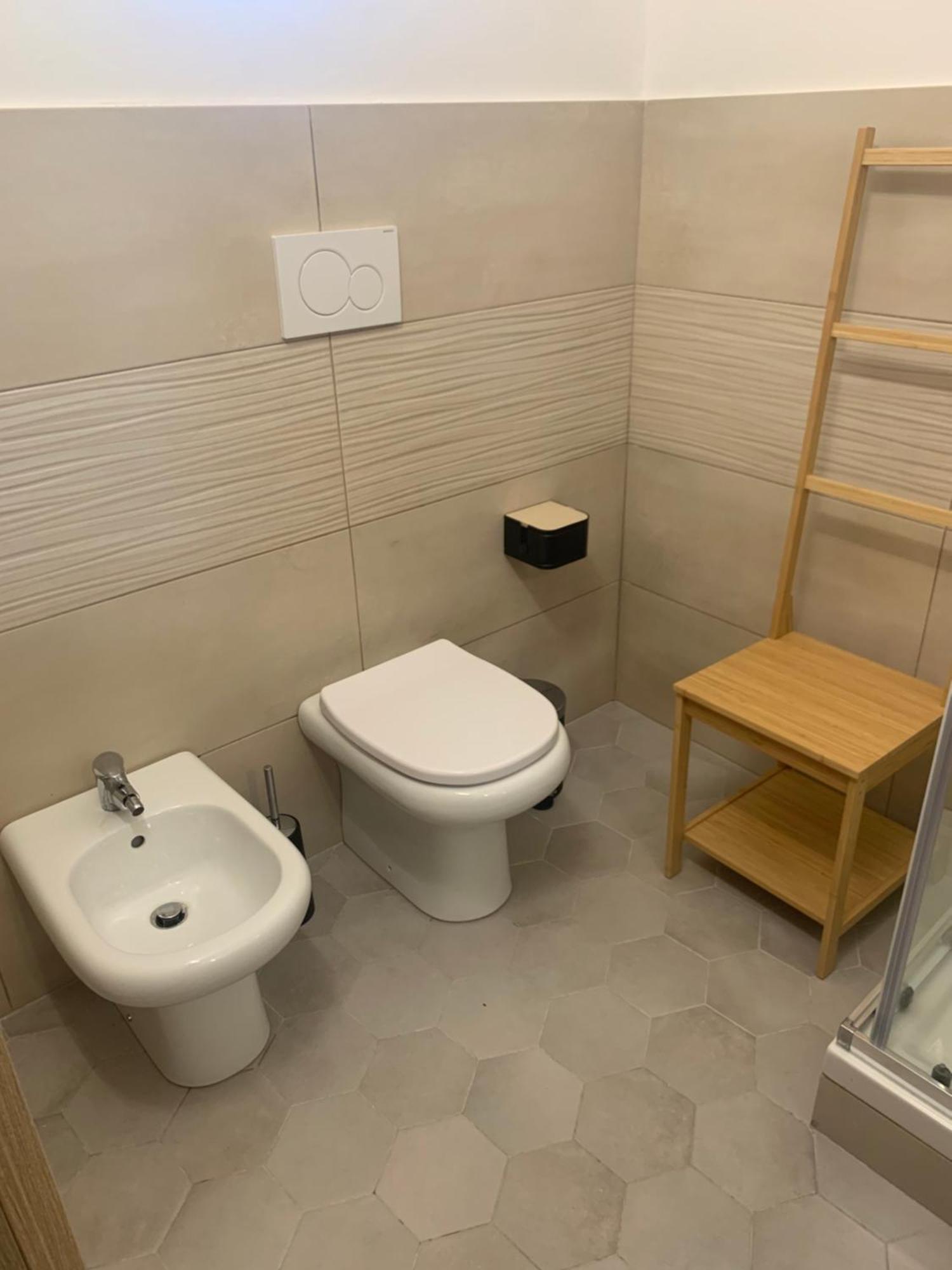 Appartement Atticogaribaldi à Catane Extérieur photo